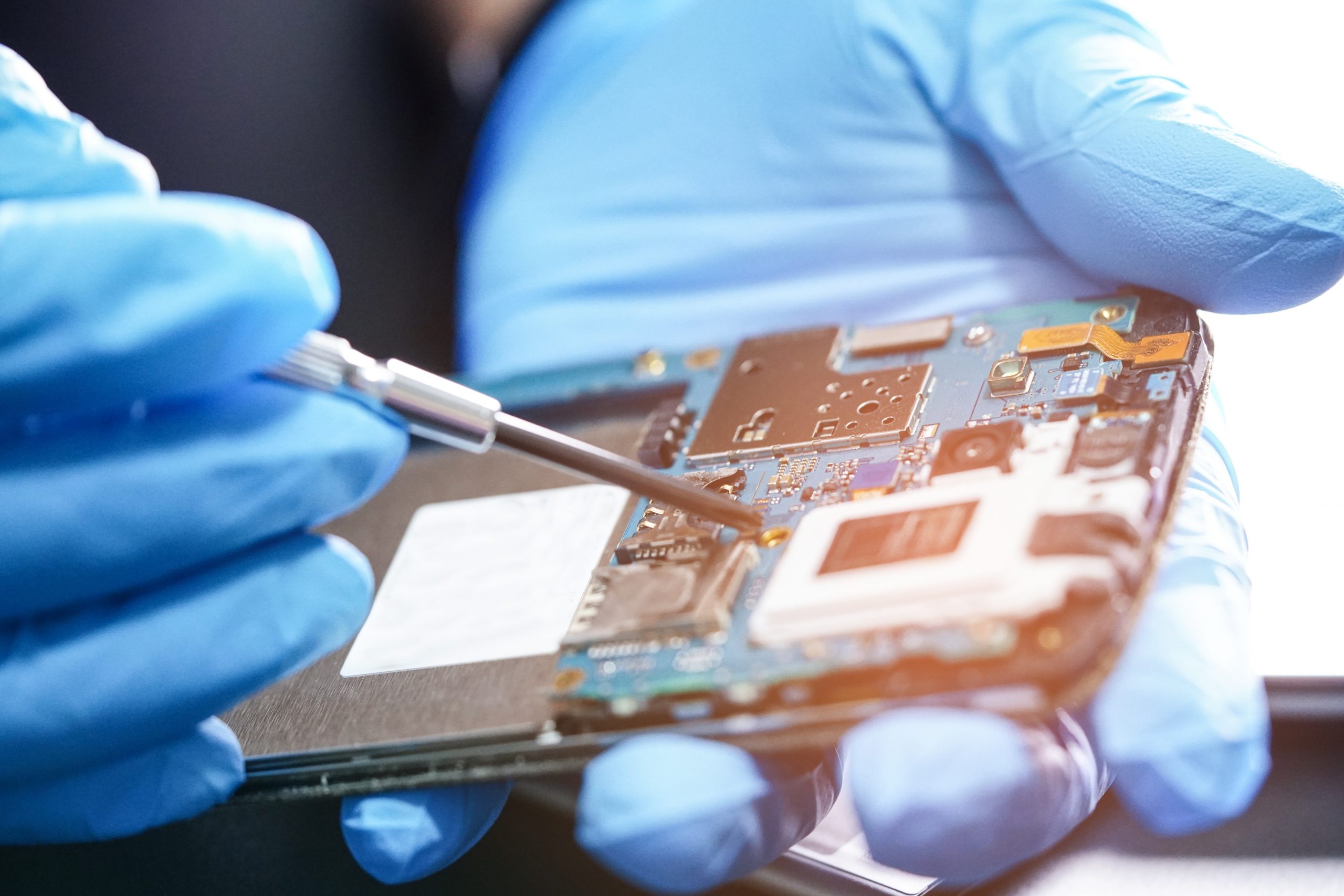 IPC J-STD-001 Certified IPC Specialists (CIS)
