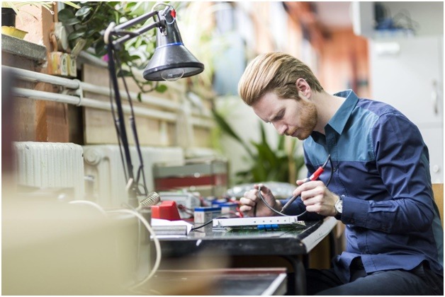 What Can I Do As A Colorado Certified Electronics Technician?