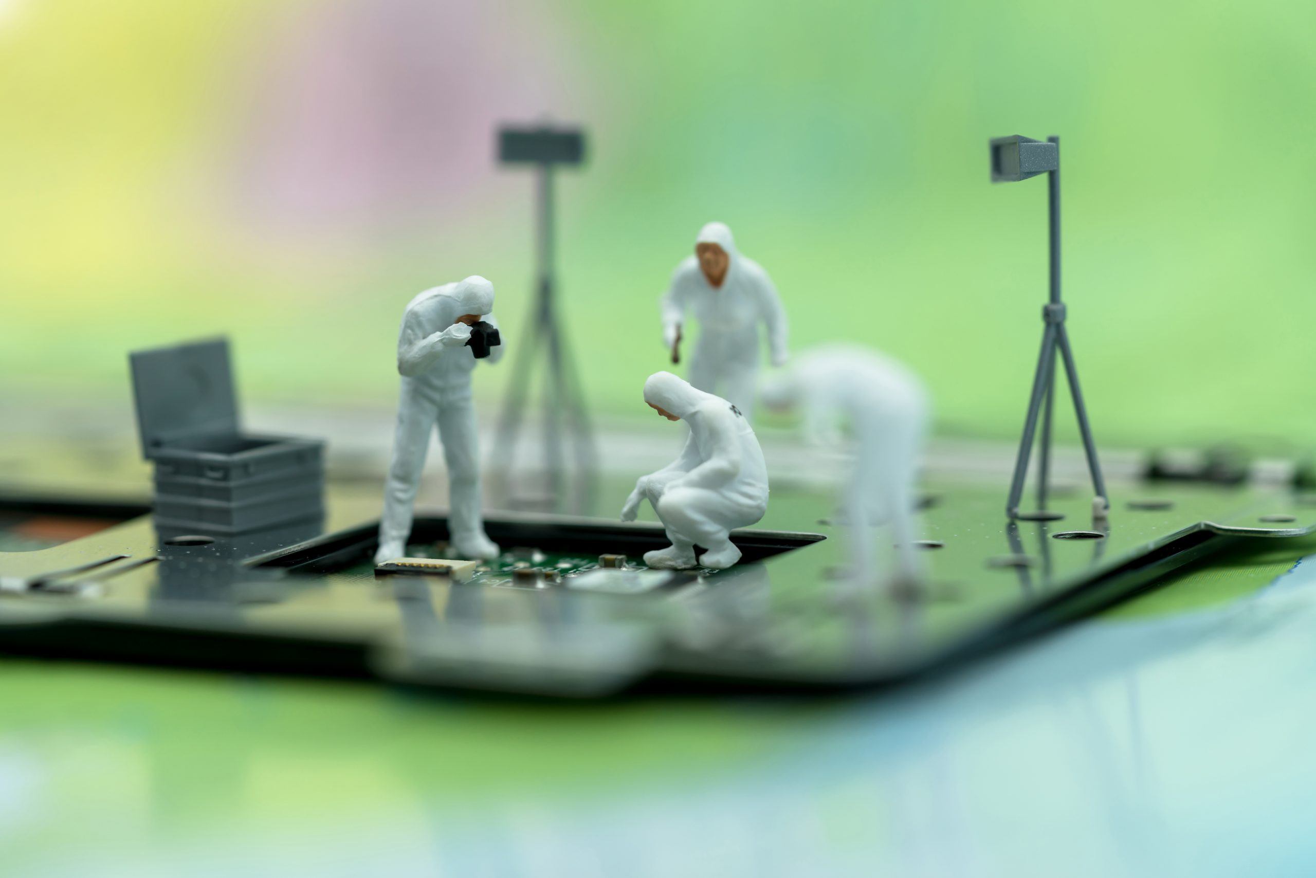 Counterfeit Electronic Components: Say Goodbye